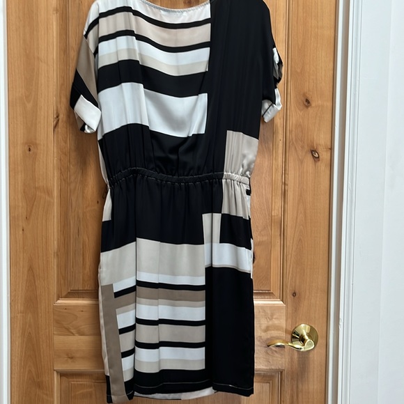 DKNYC short dress. - Picture 2 of 4